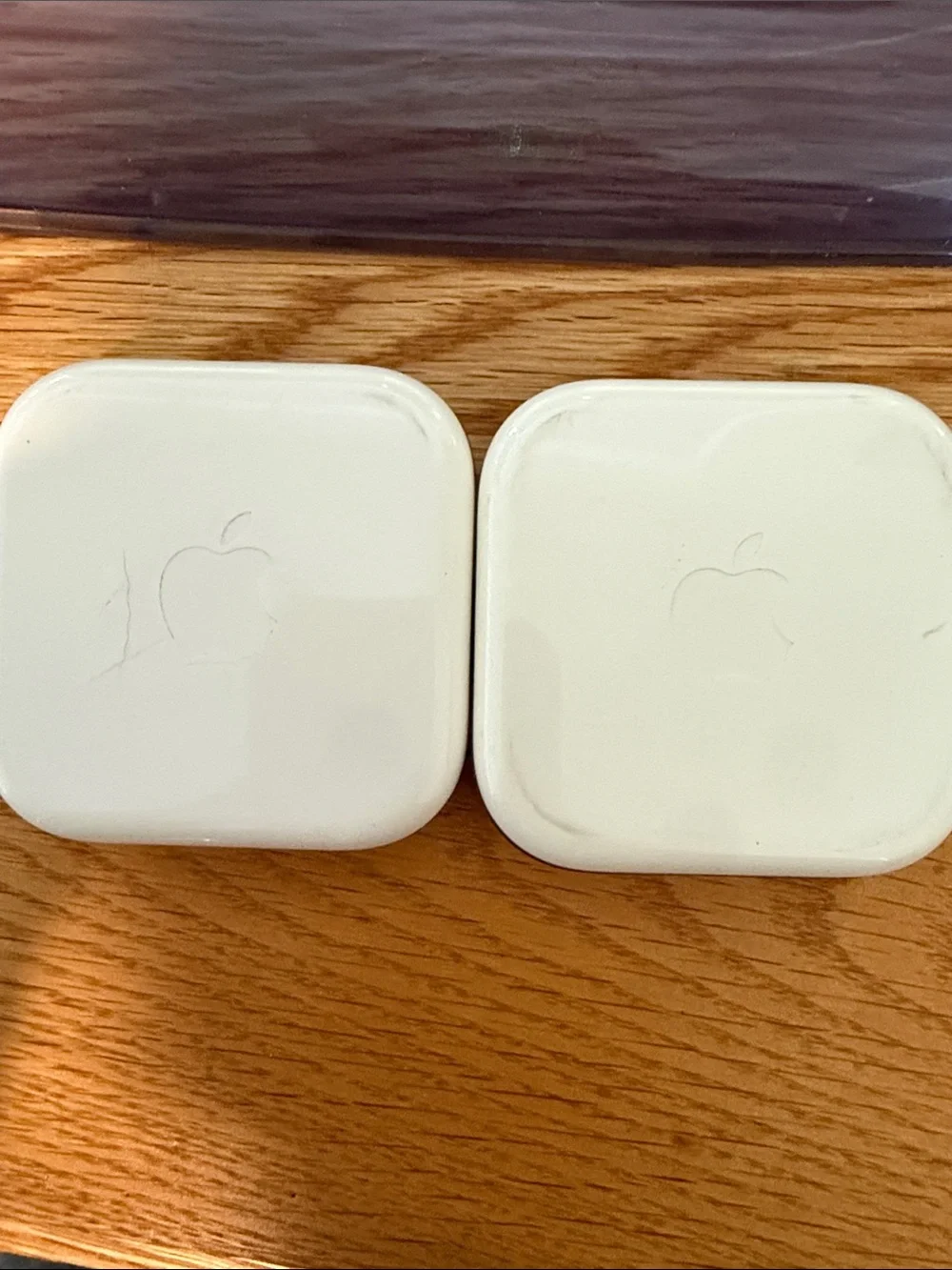 Apple White EarPods with In-Line Remote and Mic (2 available)